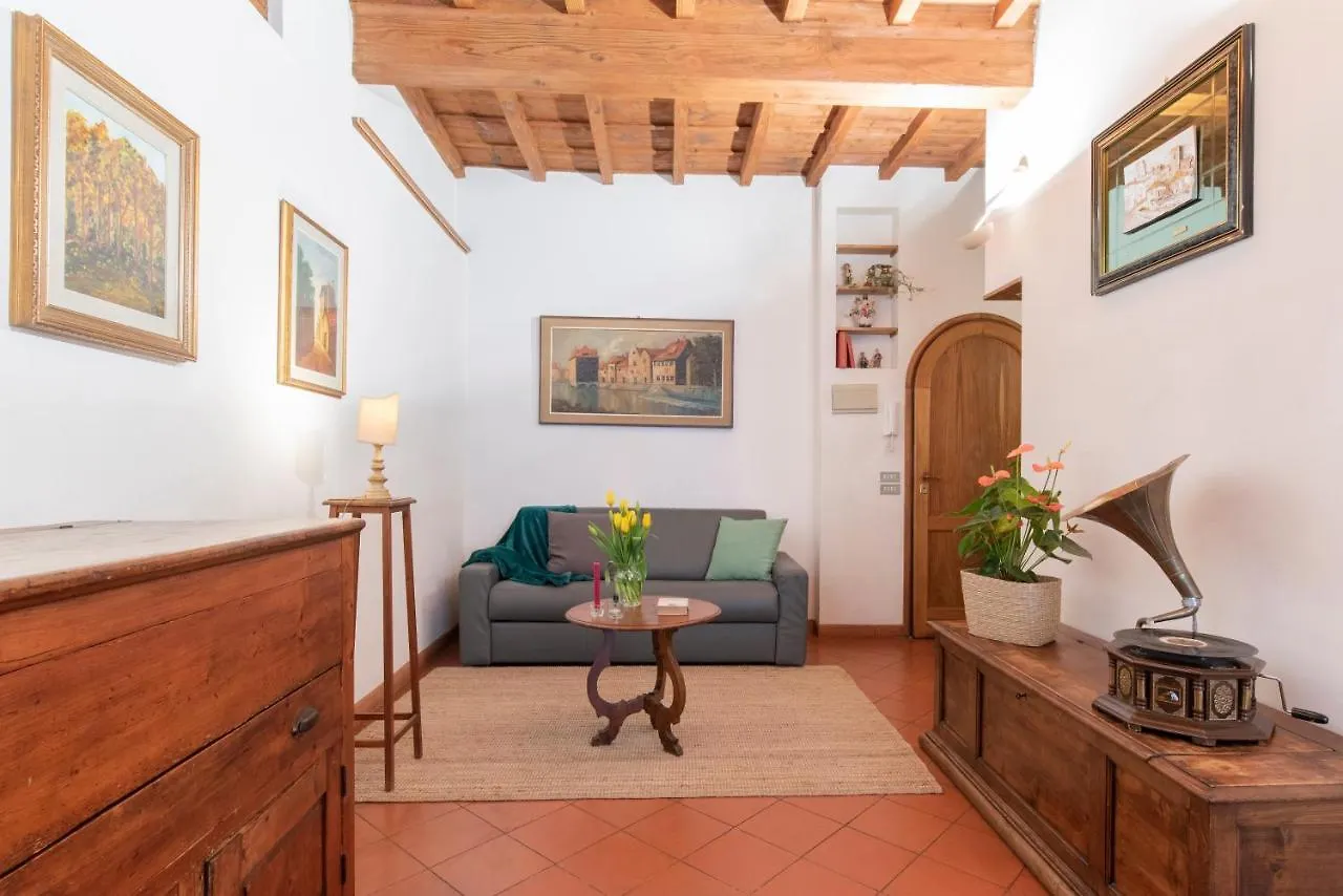 Apartment Pepi Dining At The Sunrise Florence